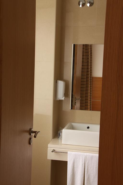 Hotel Zenite Ангра-ду-Эроижму Номер фото